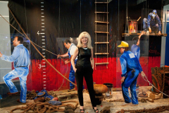 workers_installation_51